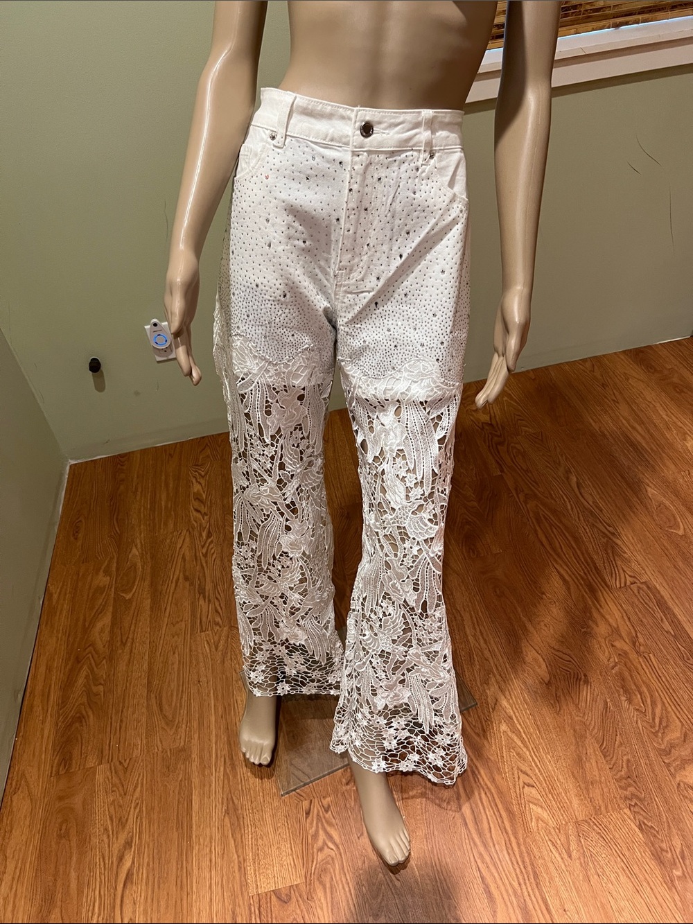 Fashionable White Lace And Rhinestone Flare  Bottom Jeans Size M